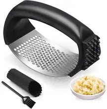 garlic crusher